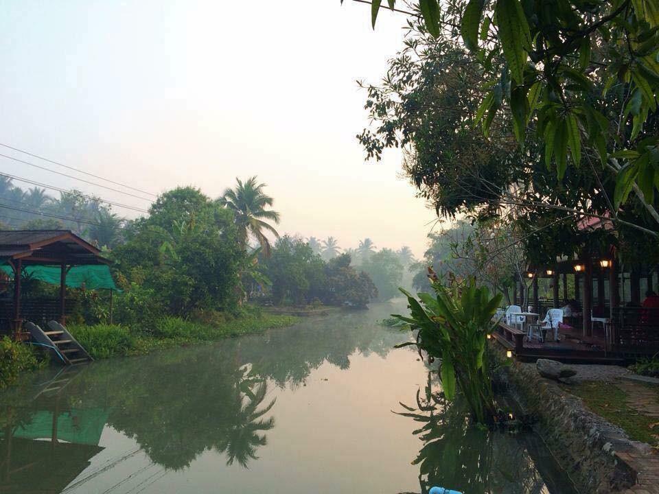 Baansuanleelawadee Resort Amphawa Exterior photo